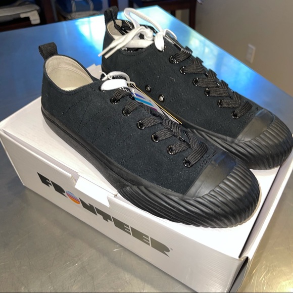 Black Fronteer Shoes Ranger Lo Suede Vibram Sole - Picture 1 of 11